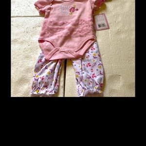 Baby’s clothes 🤱 duck .duck